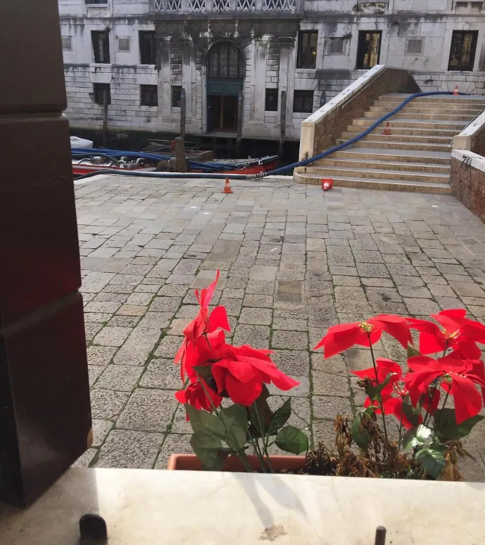 Home Lovers Apartment Venedig